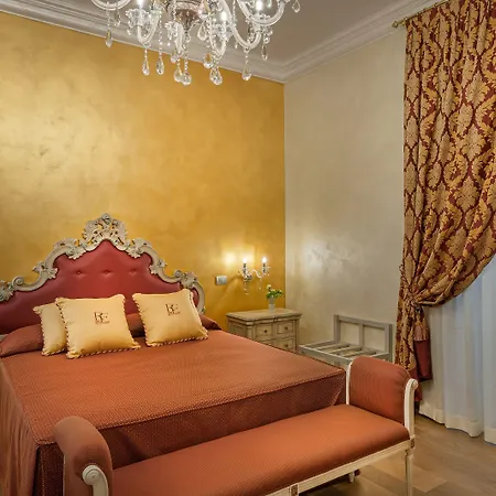 Relais Empire Bed & Breakfast 4*