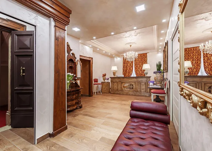 לינה וארוחת בוקר Relais Empire 4*
