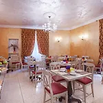 Relais Empire 4*