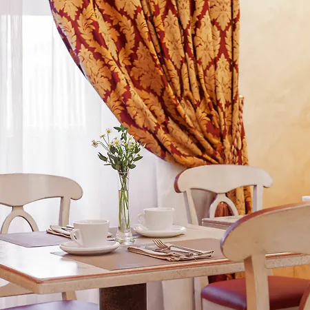 Pensionat Relais Empire 3*
